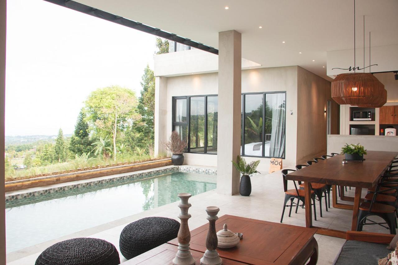 Villa Moo By The Villas 100 Puncak Exterior photo